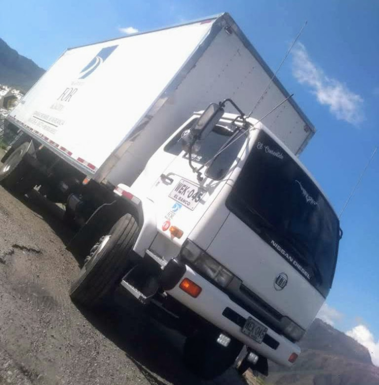 NISSAN UD 10 ton